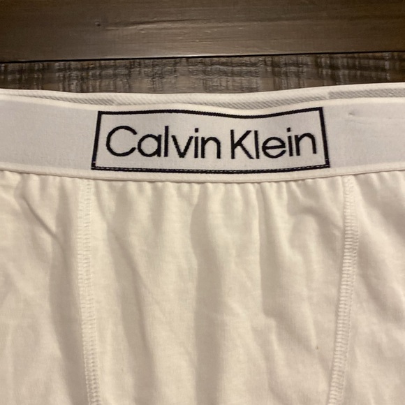 Calvin Klein Bundle - Picture 2 of 7